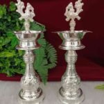 Kuthu Vilakku