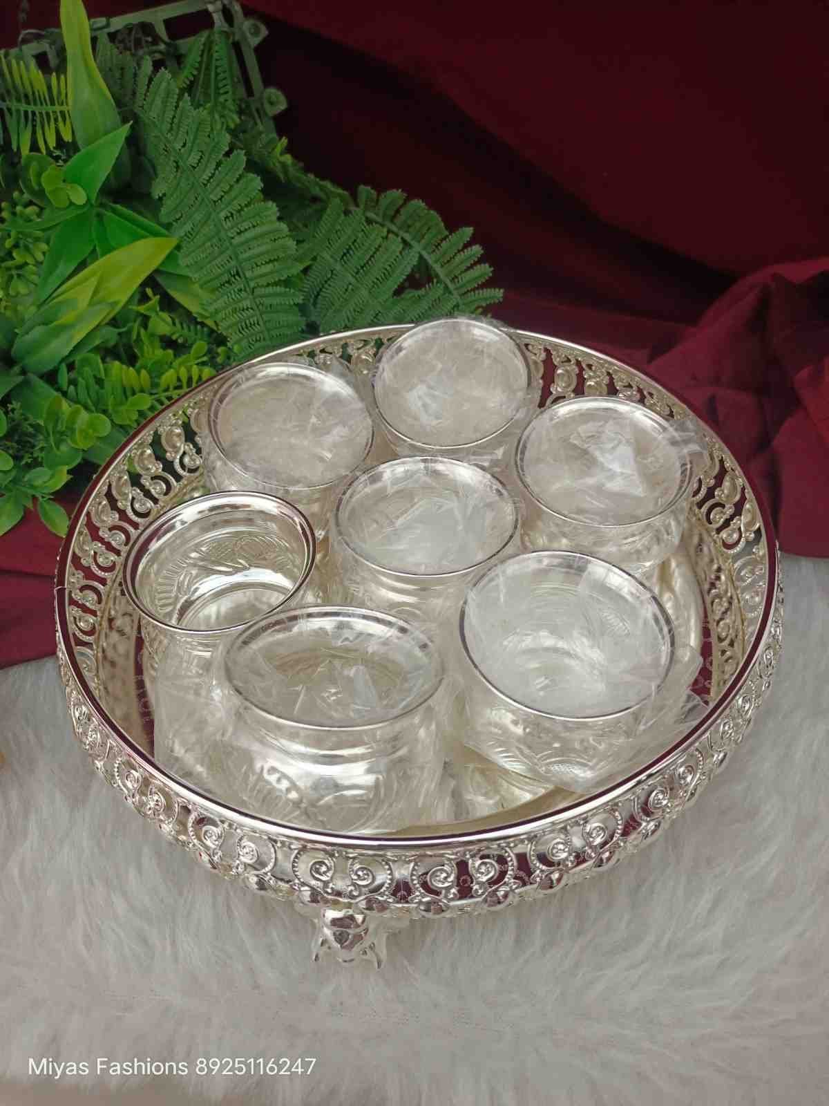 IMG_20260516_123640.jpg Tray & 7-Bowls combo - Image 1