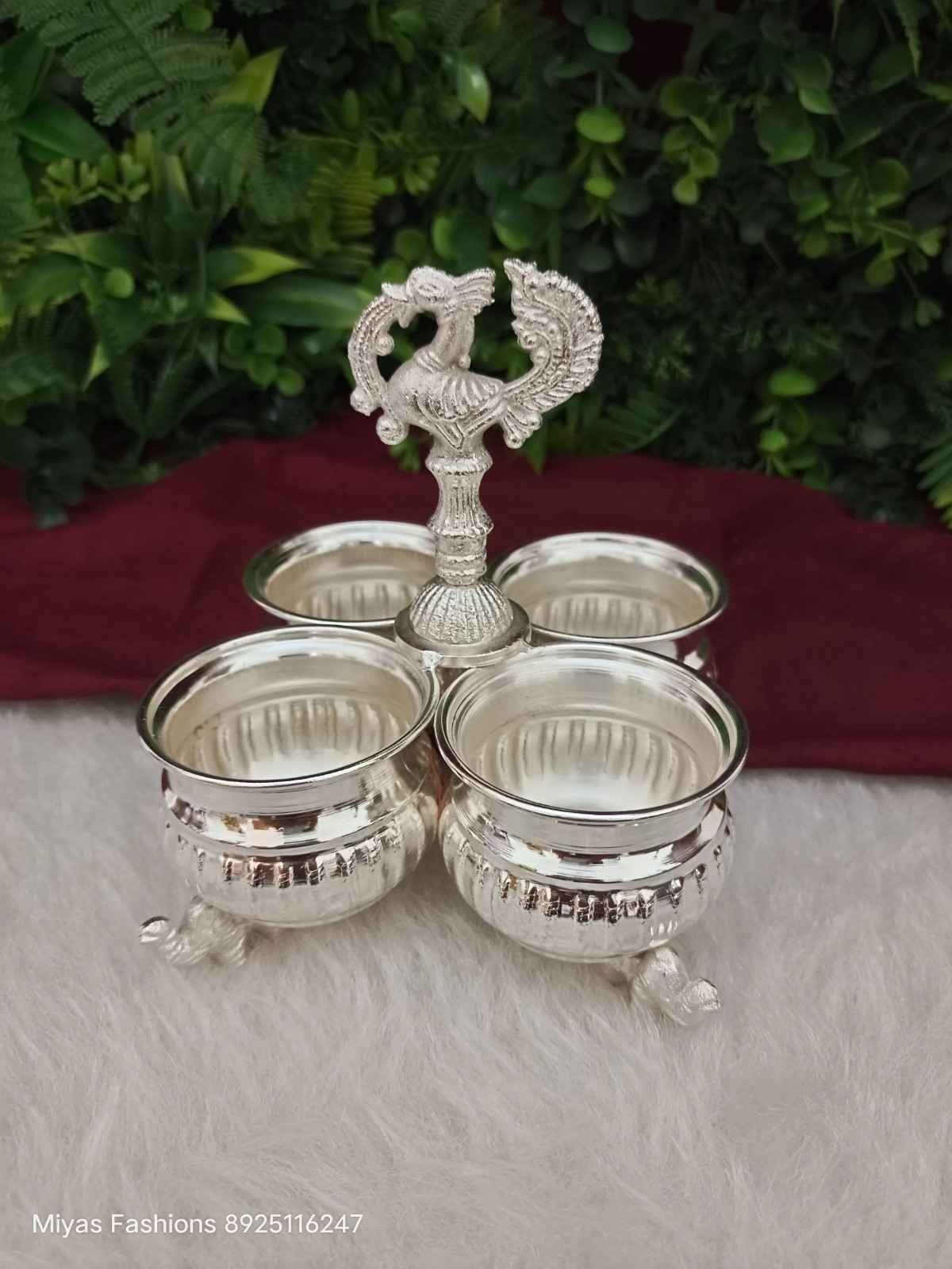 IMG_20260531_110937.jpg 4 Cup Kumkum holder - Image 1